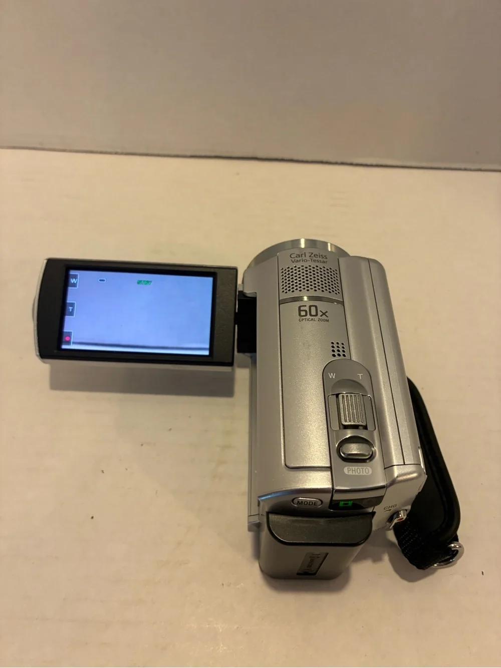Sony Handycam DCR-SR68 Silver Video Digital Camcorder 60x Zoom 80GB HDD - Bundle